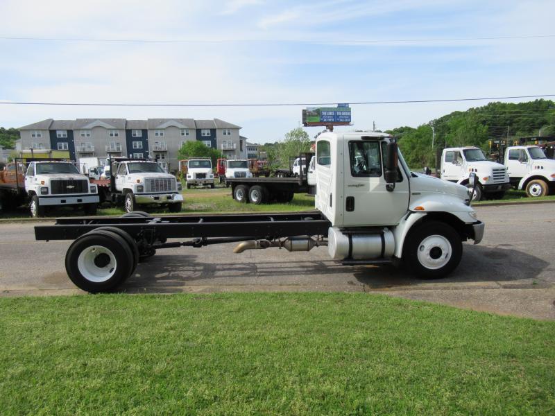 2009 International 4300 7