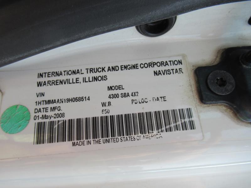 2009 International 4300 12