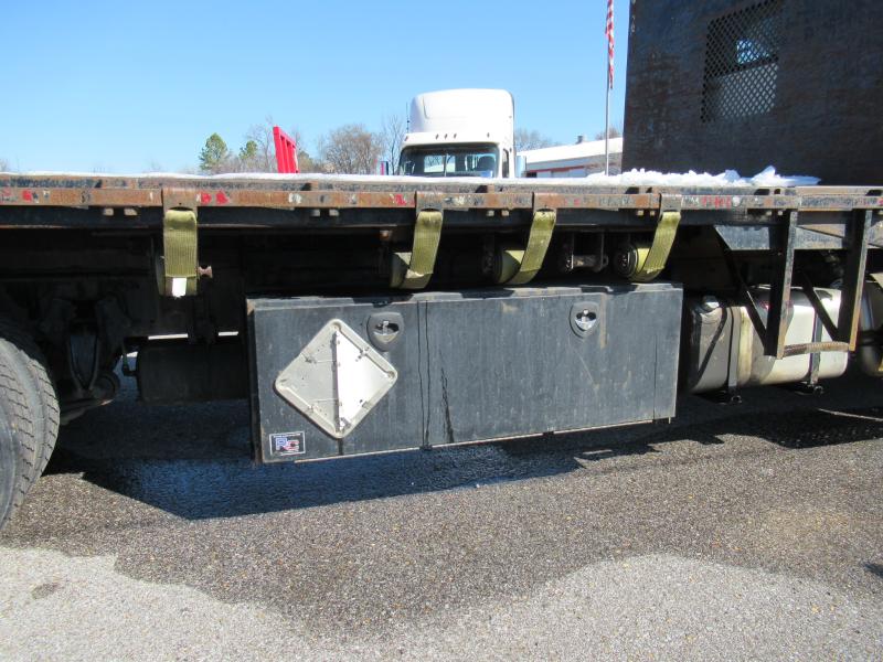 2017 Freightliner BUSINESS CLASS M2 106 17