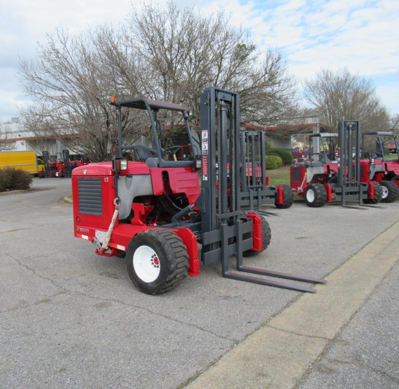 2016 Moffett M8 55.3 3