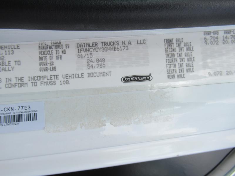 2016 Freightliner BUSINESS CLASS M2 106 17