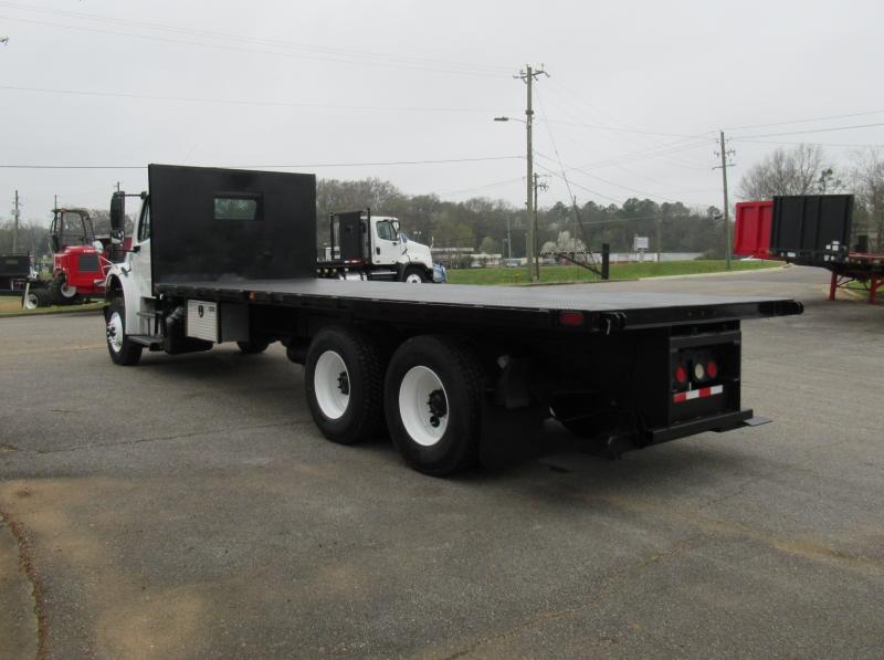 2015 Freightliner BUSINESS CLASS M2 106 7