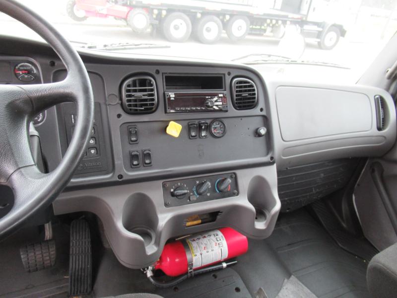 2015 Freightliner BUSINESS CLASS M2 106 12