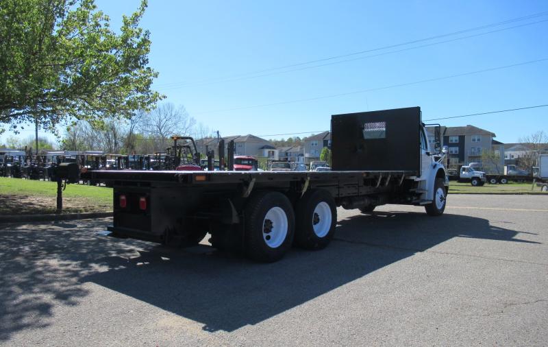 2017 Freightliner BUSINESS CLASS M2 106 5