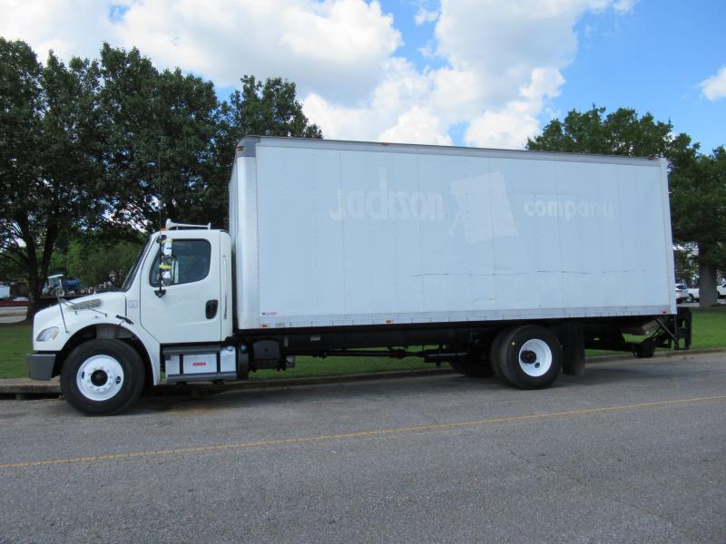 2014 Freightliner M2 106 4