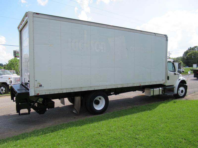 2014 Freightliner M2 106 7