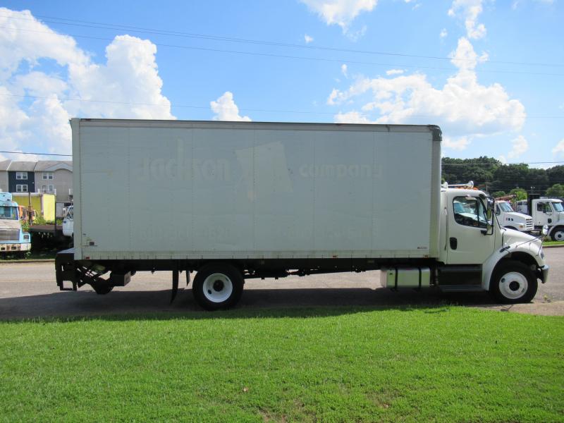 2014 Freightliner M2 106 8