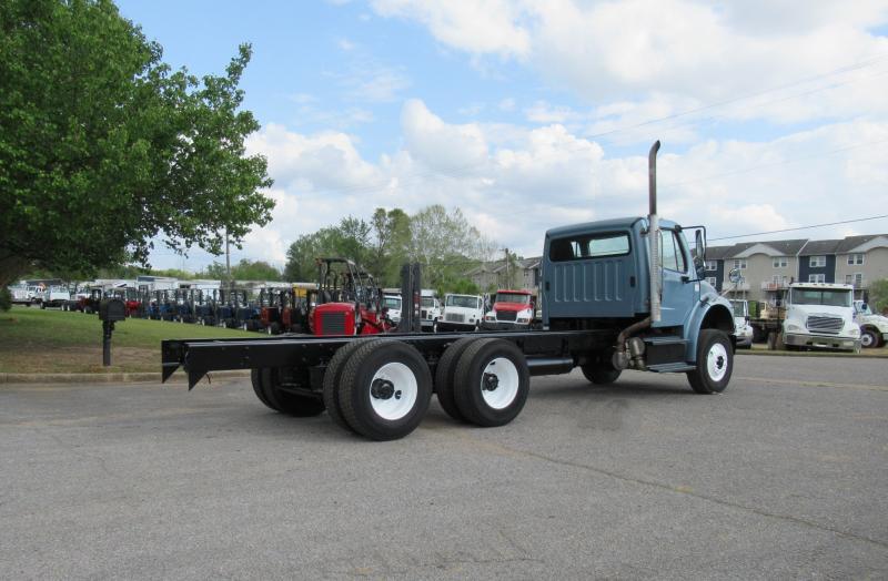 2016 Freightliner BUSINESS CLASS M2 106 4