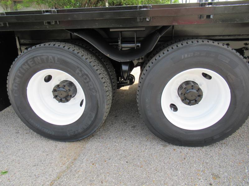 2017 Freightliner BUSINESS CLASS M2 112 15