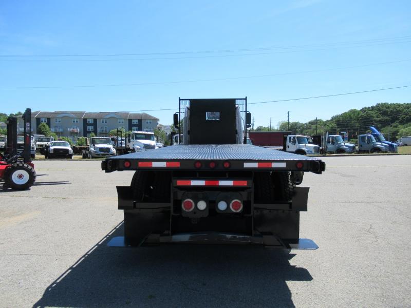 2014 Freightliner BUSINESS CLASS M2 106 4