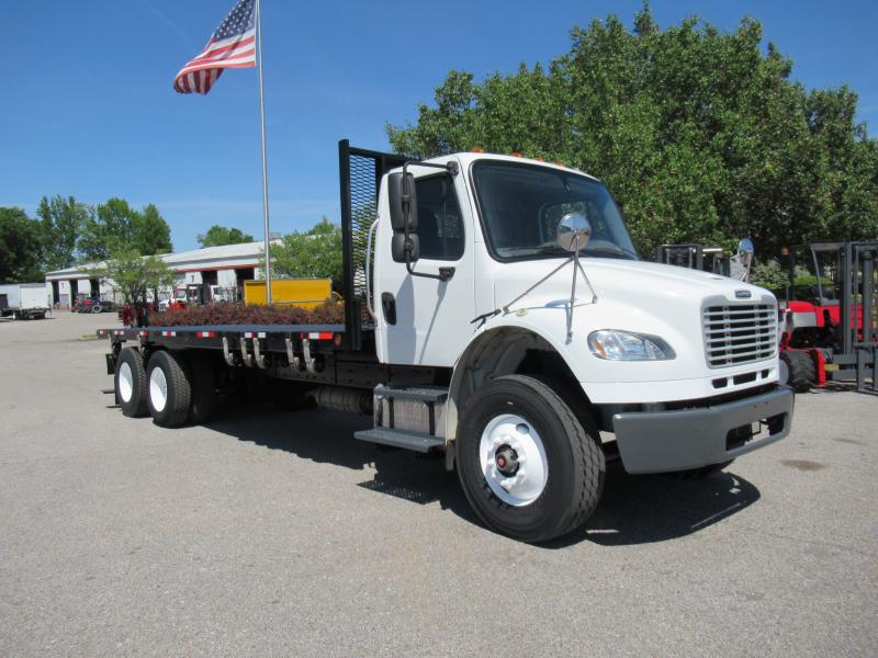 2014 Freightliner BUSINESS CLASS M2 106 9