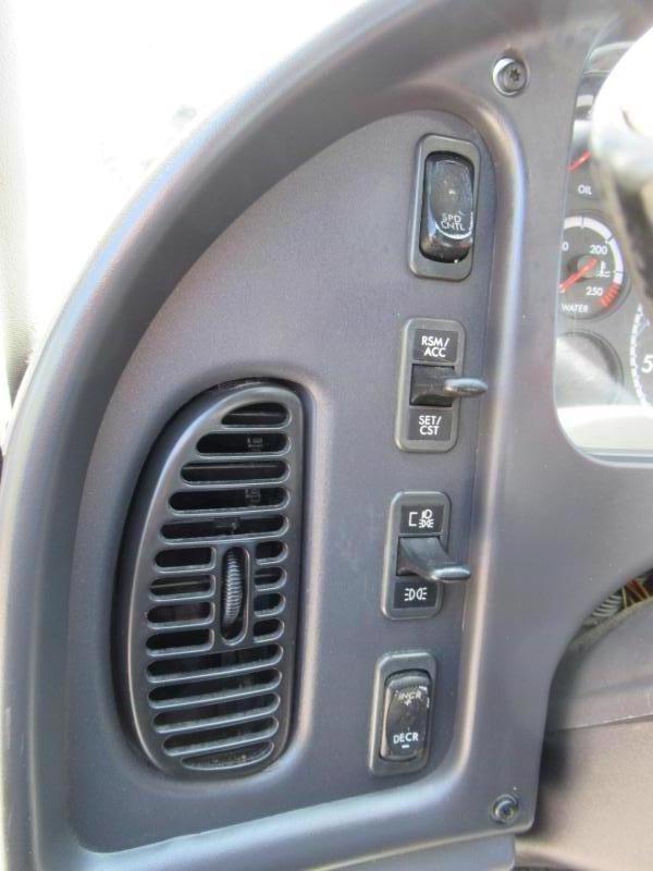 2014 Freightliner BUSINESS CLASS M2 106 14