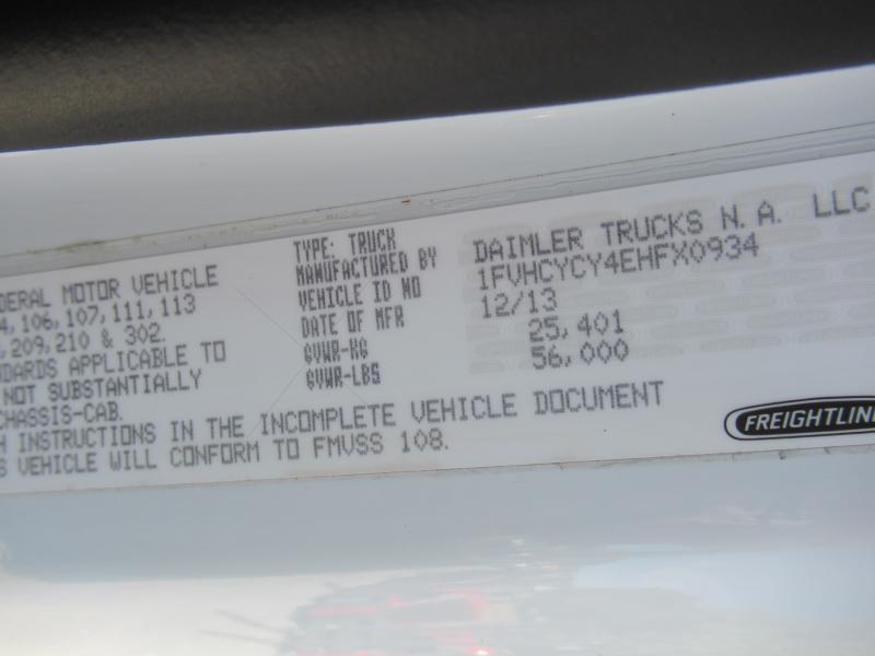 2014 Freightliner BUSINESS CLASS M2 106 15