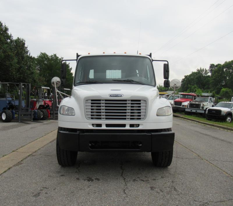 2016 Freightliner BUSINESS CLASS M2 106 3