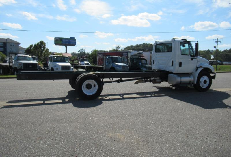 2010 International 4300 8