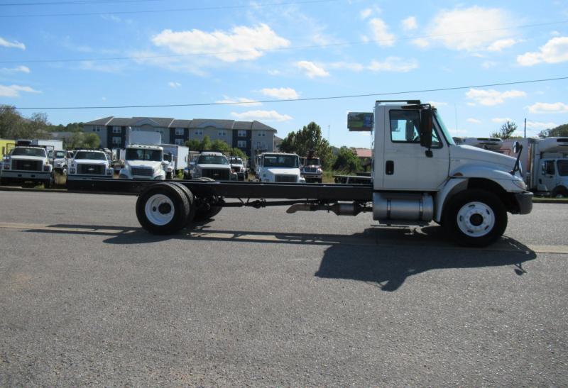 2010 International 4300 9