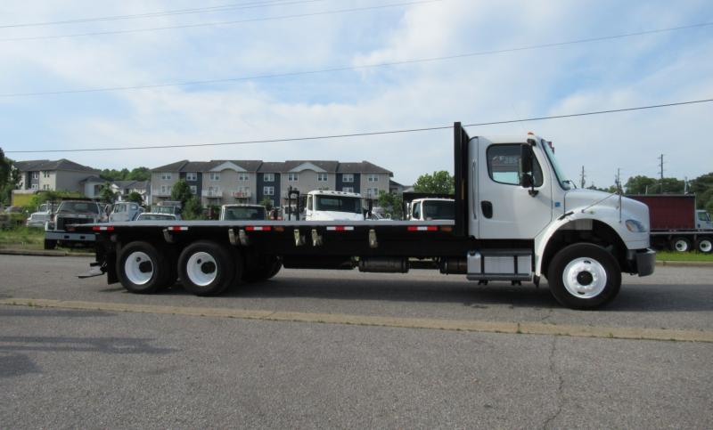 2015 Freightliner BUSINESS CLASS M2 106 7