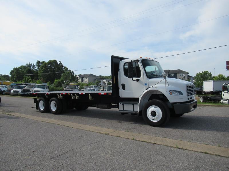 2015 Freightliner BUSINESS CLASS M2 106 8