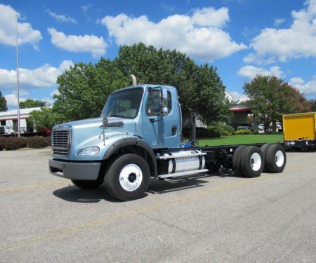 2014 Freightliner BUSINESS CLASS M2 112