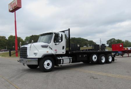 2014 Freightliner 114SD