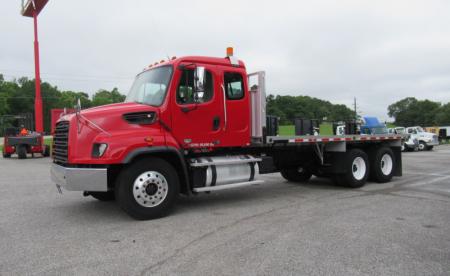 2014 Freightliner 114SD