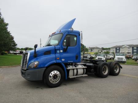 2016 Freightliner CASCADIA 113