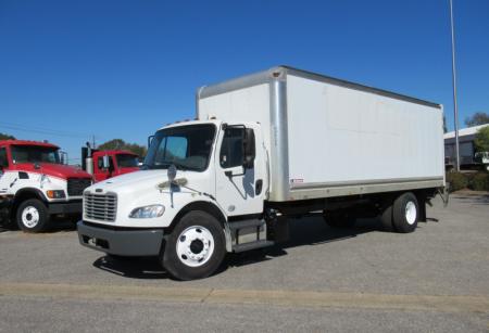 2014 Freightliner BUSINESS CLASS M2 106