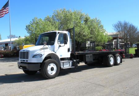 2014 Freightliner BUSINESS CLASS M2 106