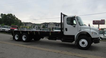 2016 Freightliner BUSINESS CLASS M2 106